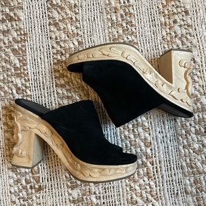 Rachel Comey Black Suede Wooden Detailed Heel